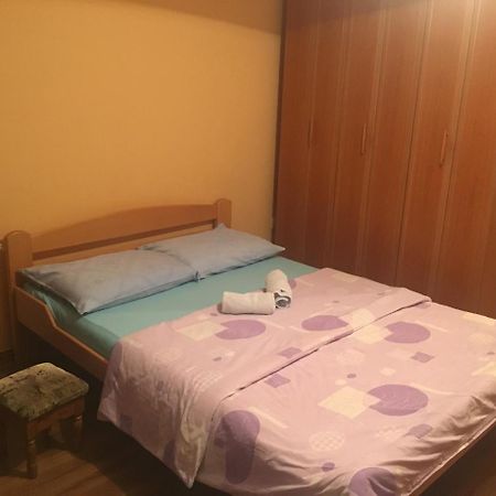 Ana Apartment Tivat Bagian luar foto