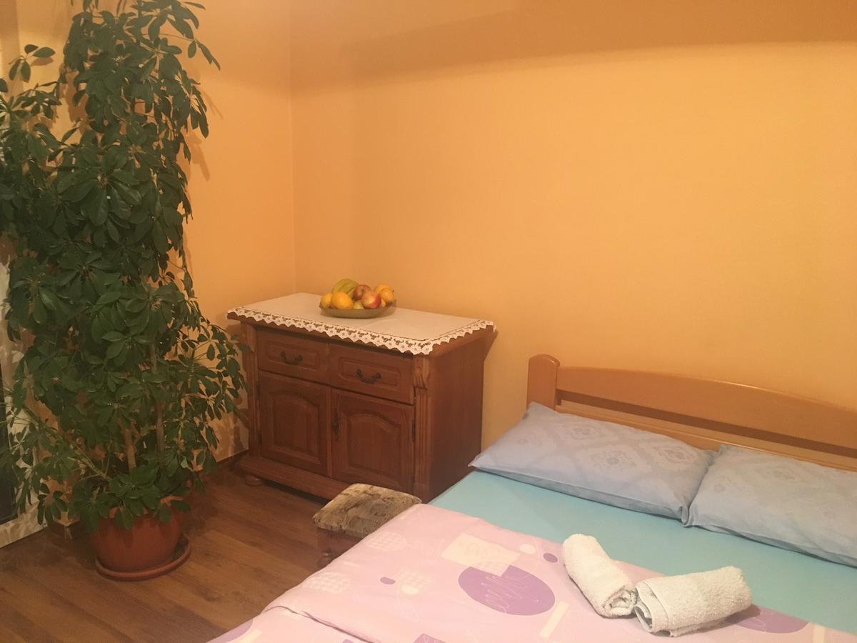 Ana Apartment Tivat Bagian luar foto